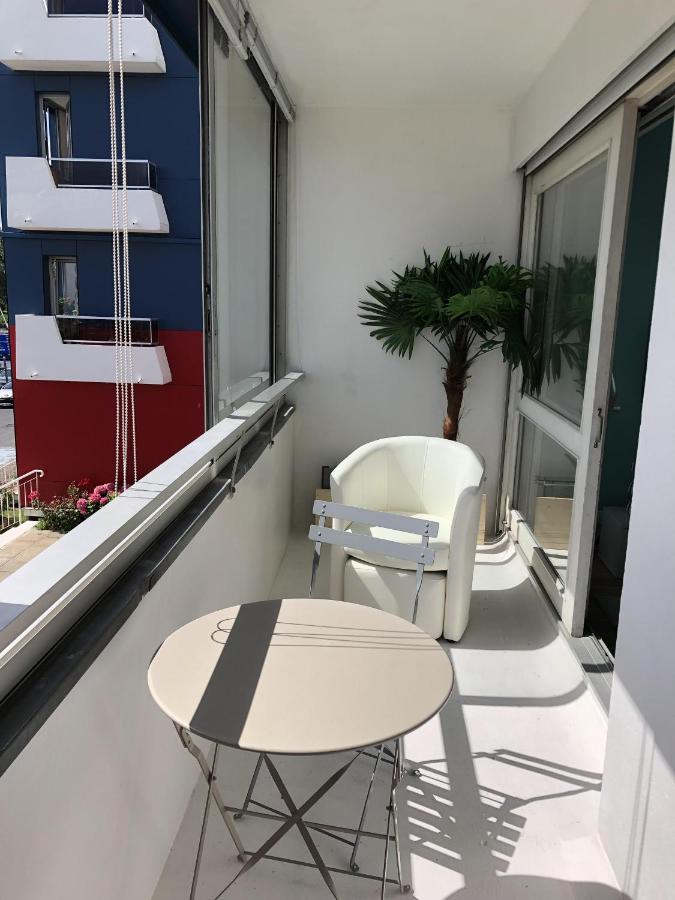 Apartment Soleil Et Bateau